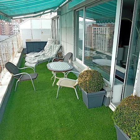 Liege Centre Mediacite Appartement Possible Parking Terrasse Immense 8Eme Pour 2 Personnes Exterior photo